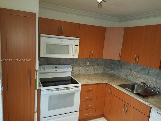 Photo - 1501 NE 191st St Unit C107