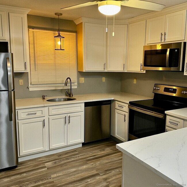 Photo - 21 Goodwin St