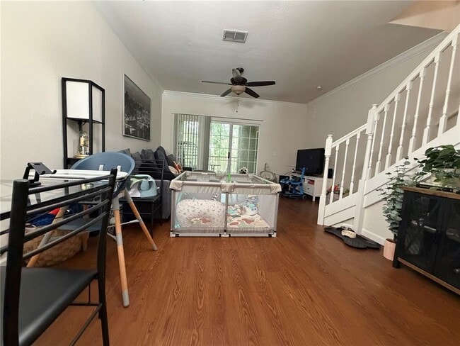 Photo - 4445 NW 49th St Unidad 102