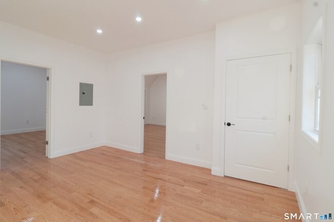 Photo - 40 Elizabeth St Unit 3