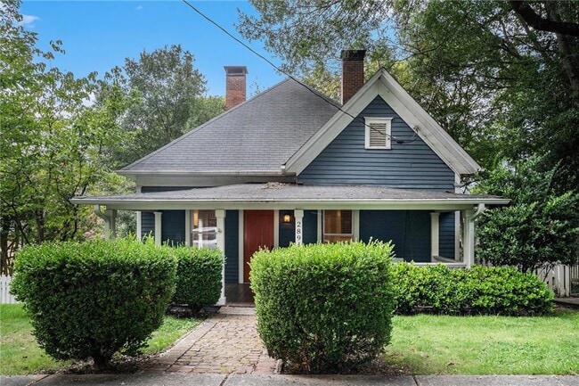 Photo - 2891 Macaw St NW