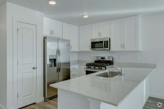 Building Photo - Spacious 4 Bedroom- New Construction Rental