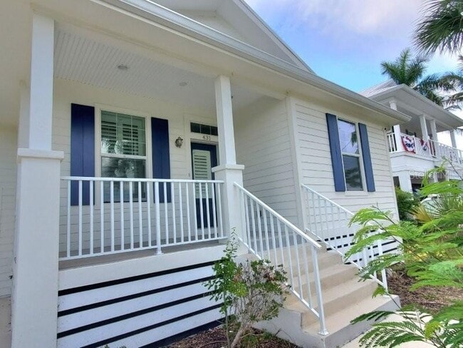 Photo - 431 W McKenzie St
