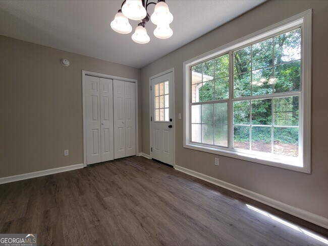 414 Missi Ln