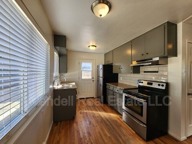 Photo - 1320 Winona Ct