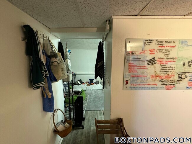 Photo - 40 Anderson St Unit B