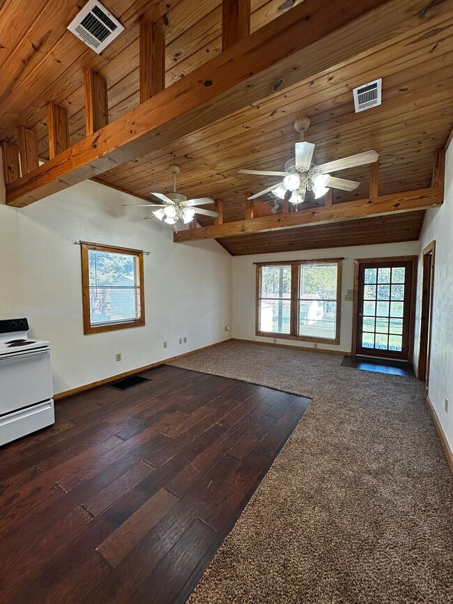 Photo - 1453 Chapparal Rd