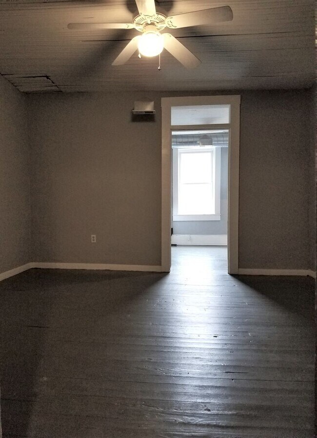 101 S Jefferson Ave
