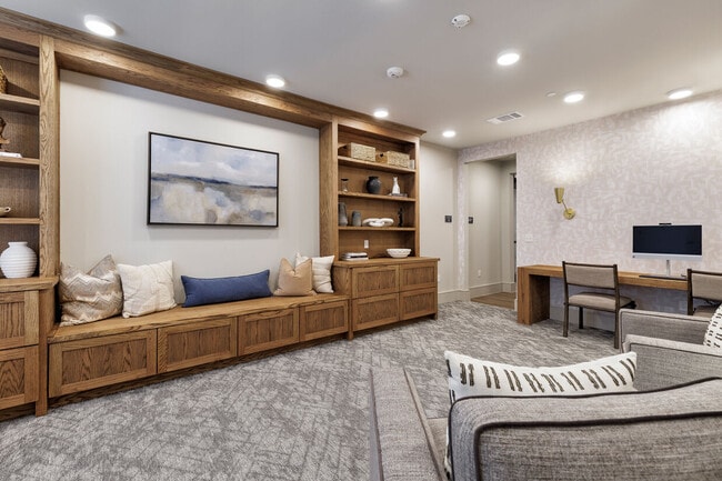 Photo - The Luxe at Lewisville