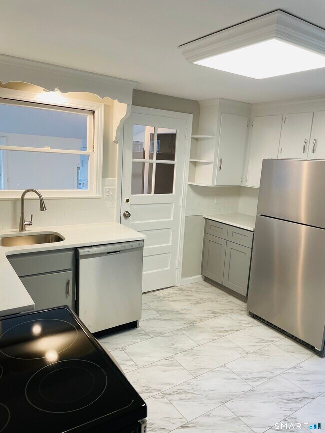 Photo - 103 Seymour Ave