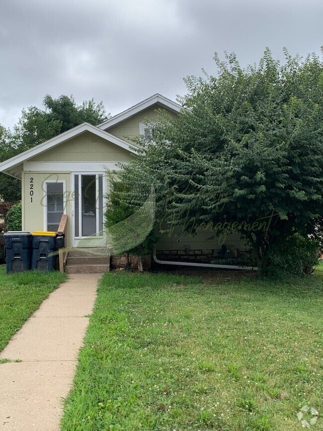 Building Photo - RECENT UPDATES!!! Rental