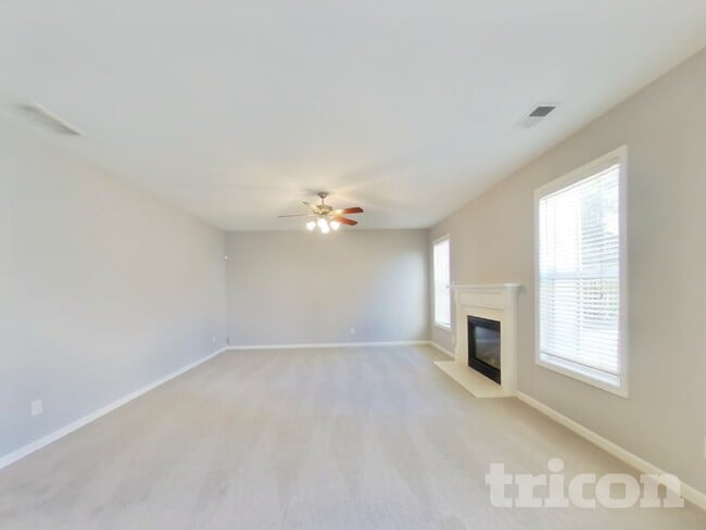 Photo - 2187 Peach Shoals Cir