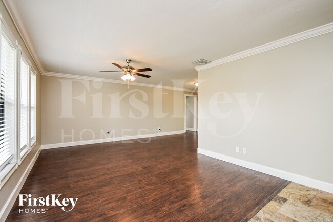 Photo - 1122 SE 22nd Terrace