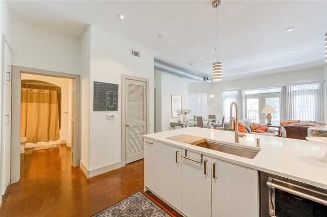 Photo - 1901 Post Oak Blvd Unit 1504