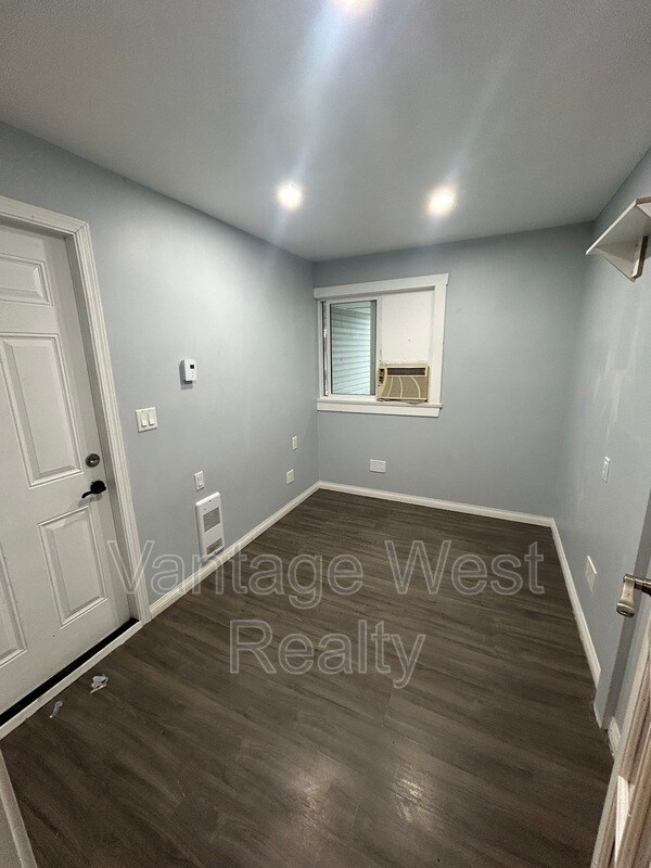 Photo - 2417 Apollo Rd