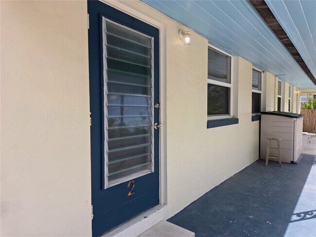 Photo - 6931 Hibiscus Ave S