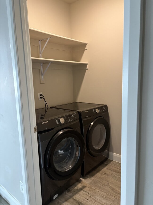 Photo - 3519 175 N St