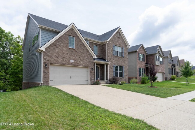 Photo - 213 Belden Trl