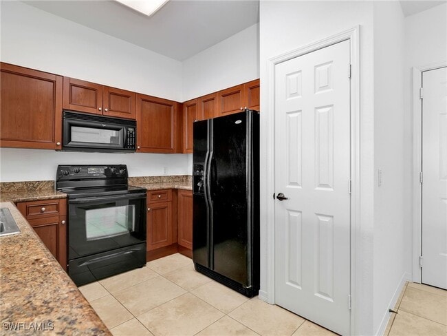 Photo - 20241 Estero Gardens Cir Unidad 107