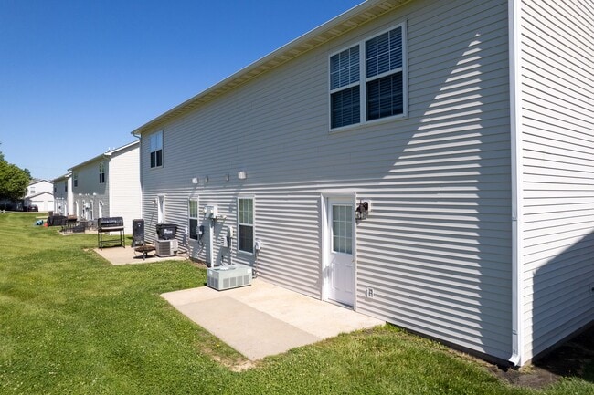 Photo - 2416-2418 Northampton Dr. Unidad 2418 Northampton Dr.