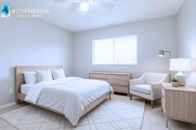 Photo - 826 E 4th Pl Unit B