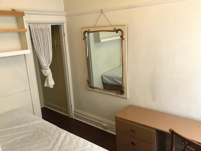 Photo - 1944 Fell St