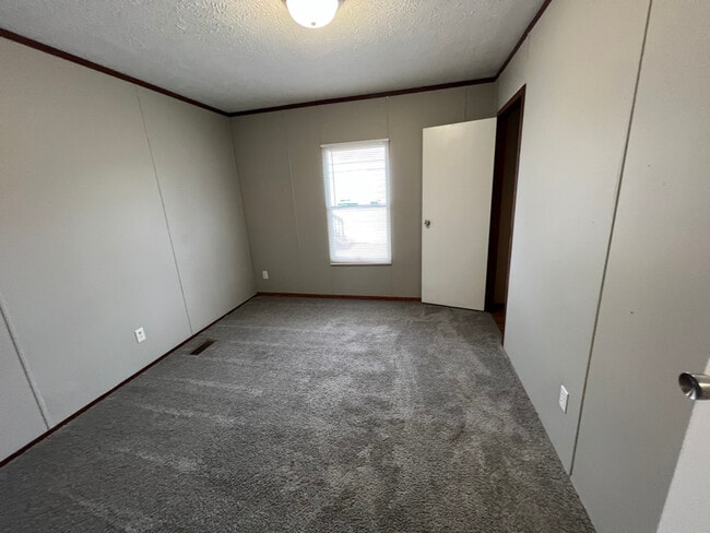 Photo - 133 Burch St