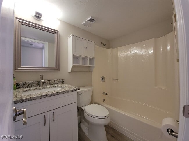 Photo - 4198 27th Ct SW Unit 106