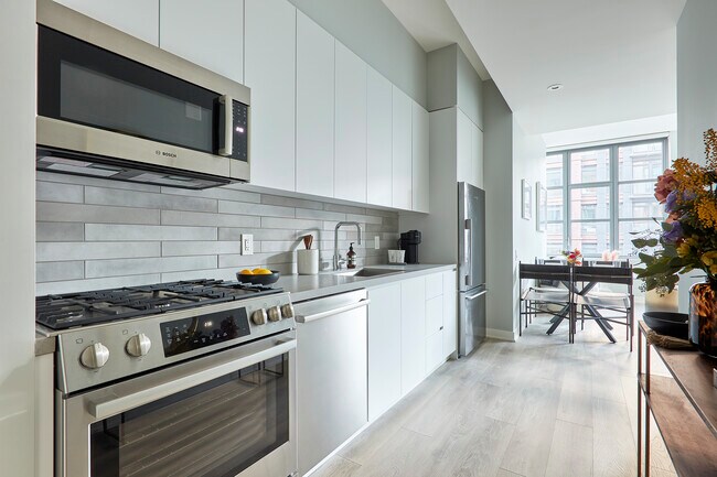 Photo - Magnolia Dumbo