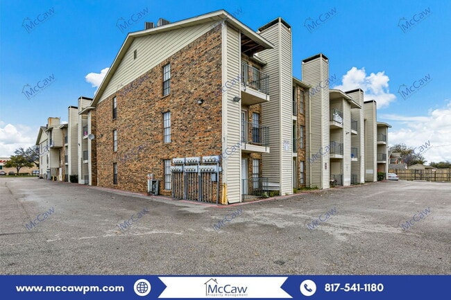 Photo - 9520 Royal Ln Unit 321