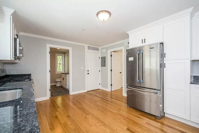 Photo - 22 Commonwealth Ave Unit 2