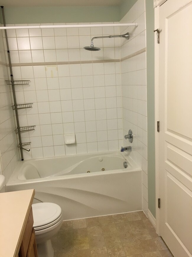 Building Photo - Charming Comfort: A Welcoming and Practical 2-Bedroom Townhome with Garage