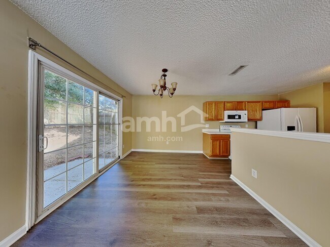 Photo - 2208 Tucca Way