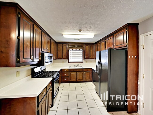 Photo - 15 Pine Valley Dr