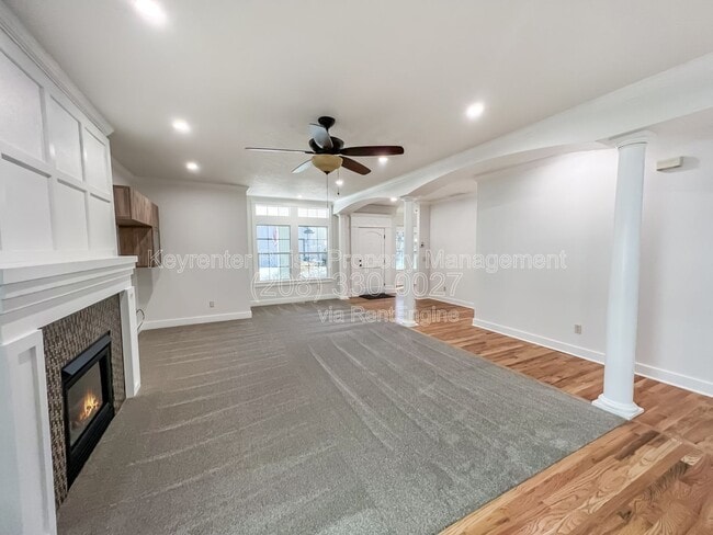 Photo - 2191 N Trail Creek Ln