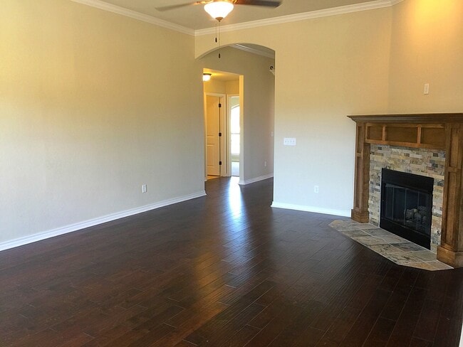 Photo - Adorable 3-Bedroom Home in The Grove + Gre...