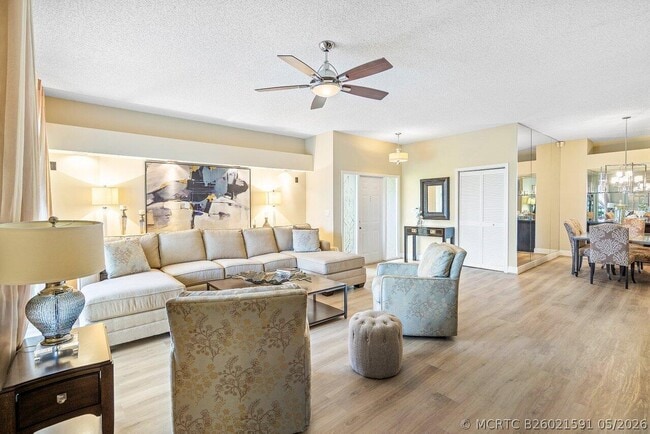 5070 Lake Catalina Dr Unit C
