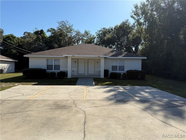 Building Photo - 1153 N Lion Cub Point Unit 5