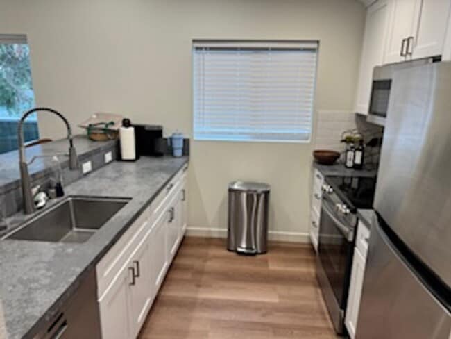 Photo - 1bed/1bath ADU - Right Off the Freeway of Prospect Heights