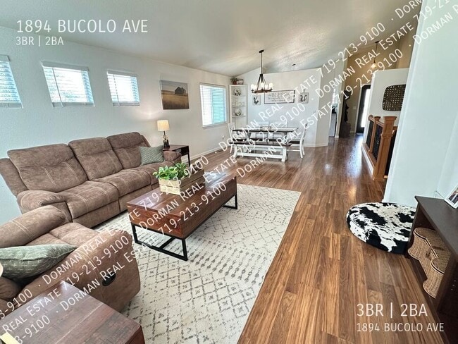 Photo - 1894 Bucolo Ave