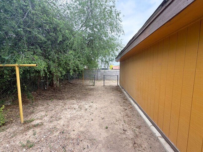 Photo - El Campito Apartments