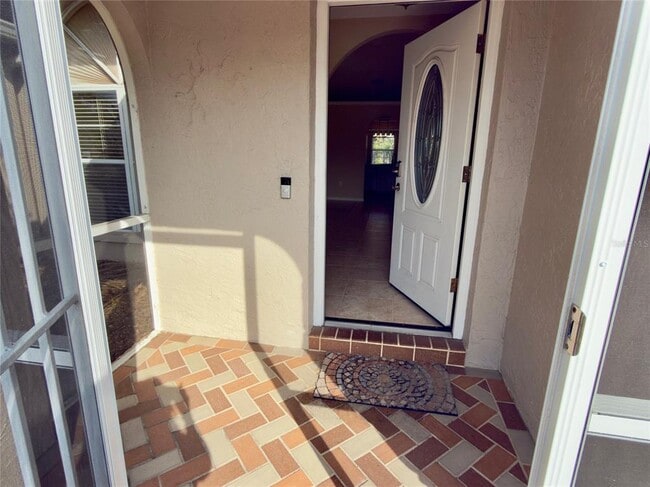 Photo - 5805 Helen Way