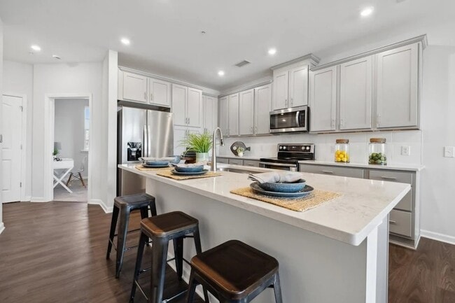 Kitchen Staged - 4455 Reed Creek Dr Unit Waterstone Condo 305