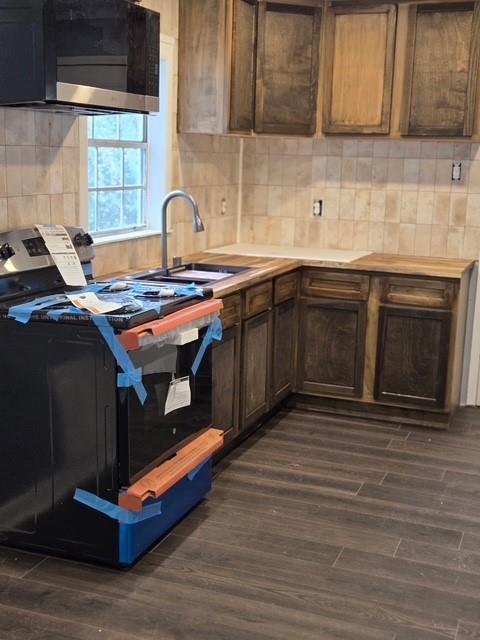 Photo - 233 Grant Cir