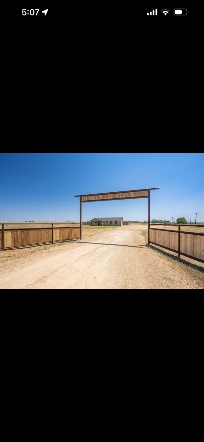 Building Photo - 13275 S Georgia St