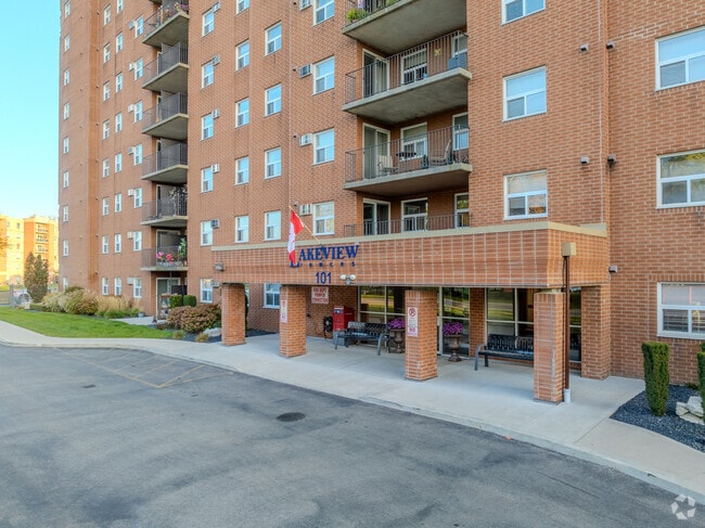 Photo - Lakeview Towers Residences