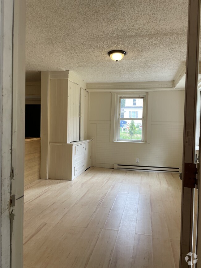 Building Photo - 223 Jackson St Unit 3 Rental