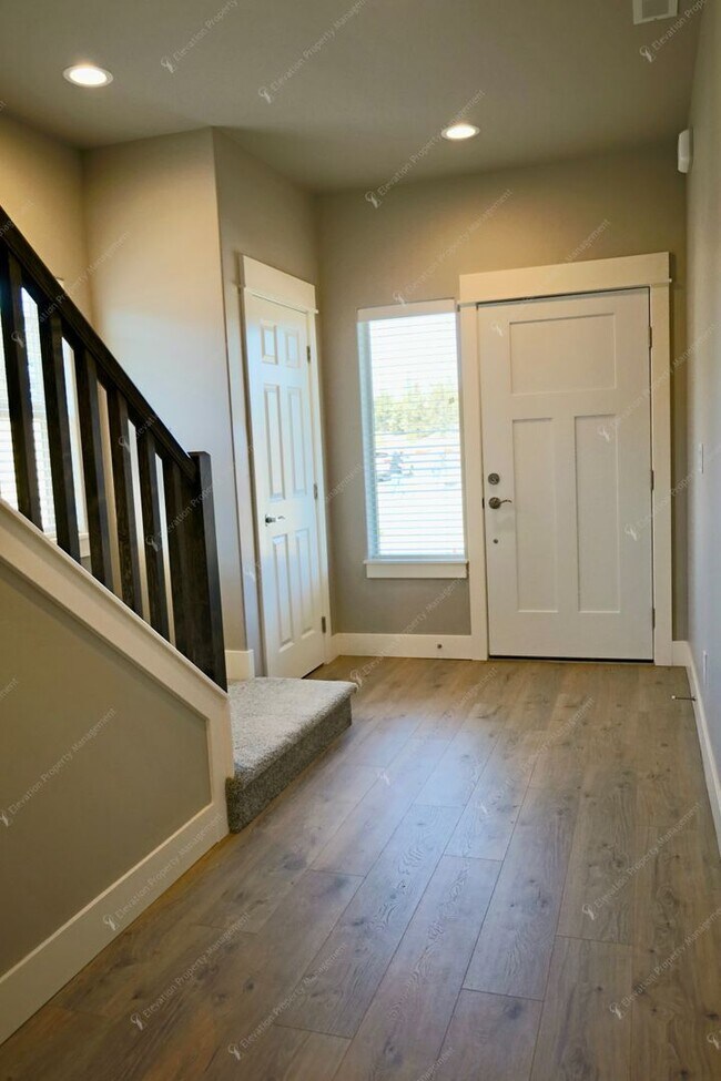 4BR SE Bend home in great neighborhood wit... House Rental in Bend