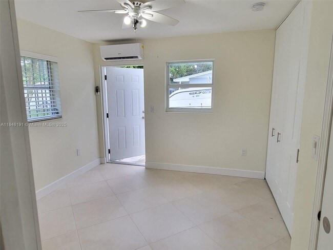 Building Photo - 19211 NW 48th Ct Unit 0 Rental