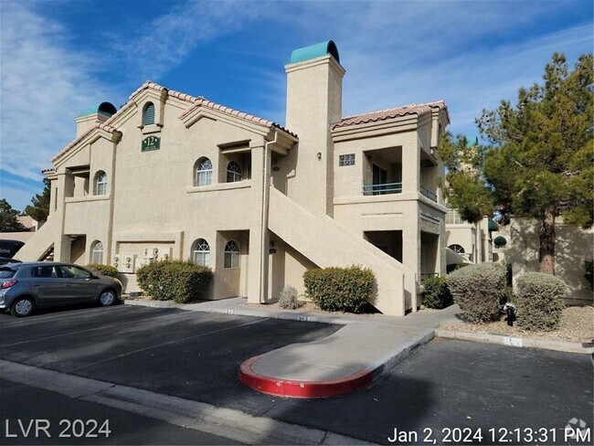 Building Photo - VERY DESIRABLE GREEN VALLEY 1st FLOOR Unit 1211 Rental